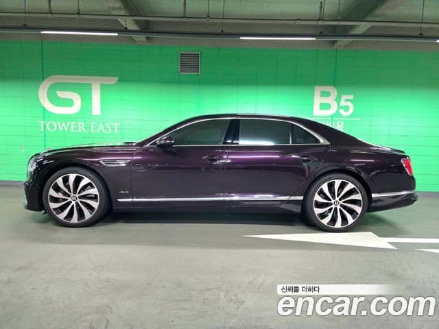 Bentley Flying Spur 2024 — ფოტო 2/20