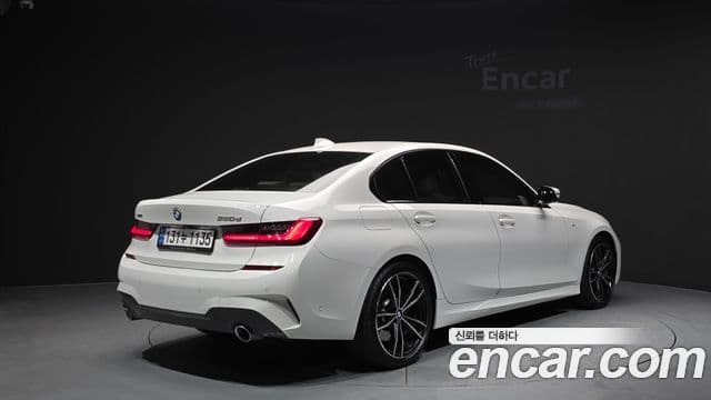 BMW 3 Series 2022 — Şəkil 2/20