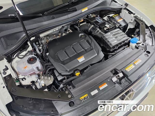 Volkswagen Tiguan 2022 — фото 5 из 20