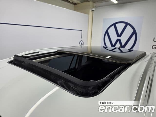 Volkswagen Tiguan 2022 — фото 11 из 20