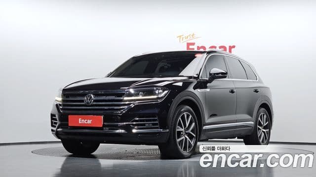 Volkswagen Touareg 2020 — ფოტო 1/20