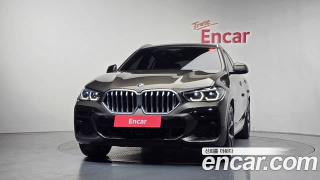 BMW X6 2023 — Фото 3/20