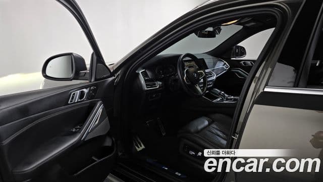 BMW X6 2023 — Фото 10/20