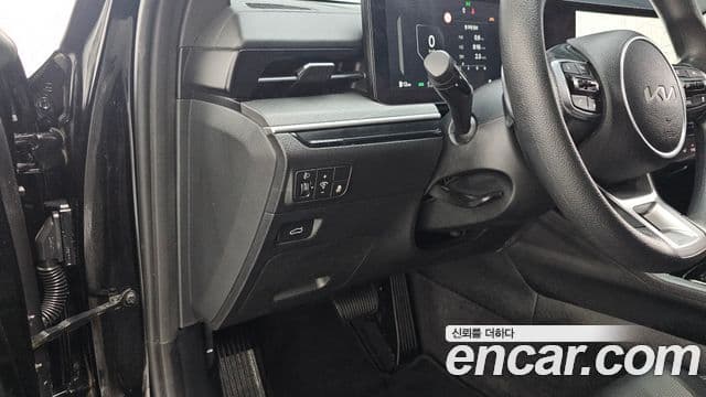 Kia K5 2024 — Şəkil 13/20