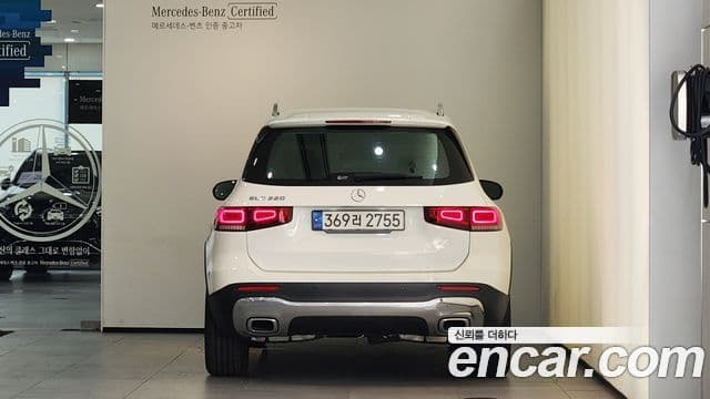 Mercedes-Benz GLB-Class 2021 — Фото 5/20