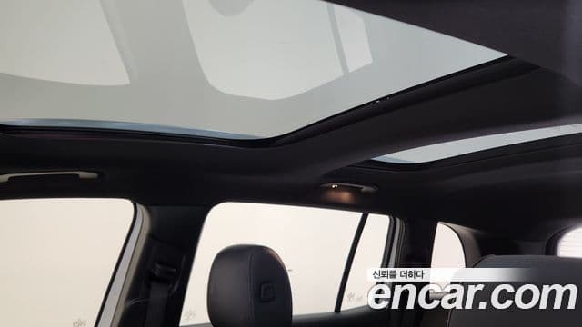 Mercedes-Benz GLB-Class 2021 — Фото 20/20