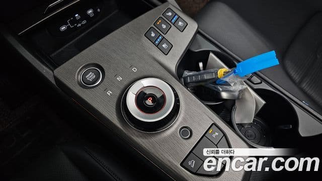 Kia Sportage 2025 — Фото 8/20