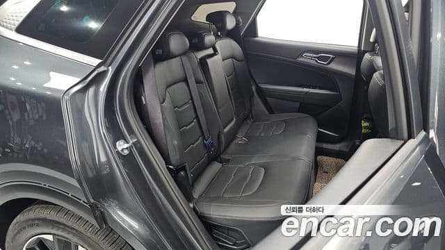 Kia Sportage 2025 — Фото 12/20