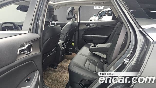 Kia Sportage 2025 — Фото 13/20