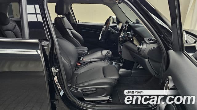 Mini Cooper 2023 — ფოტო 7/34