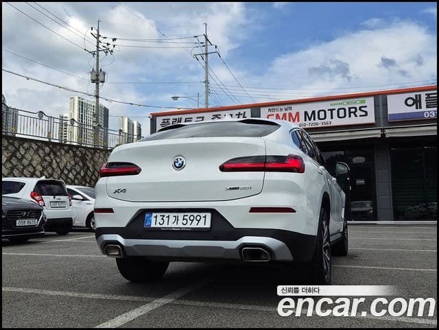 BMW X4 2025 — Şəkil 9/20