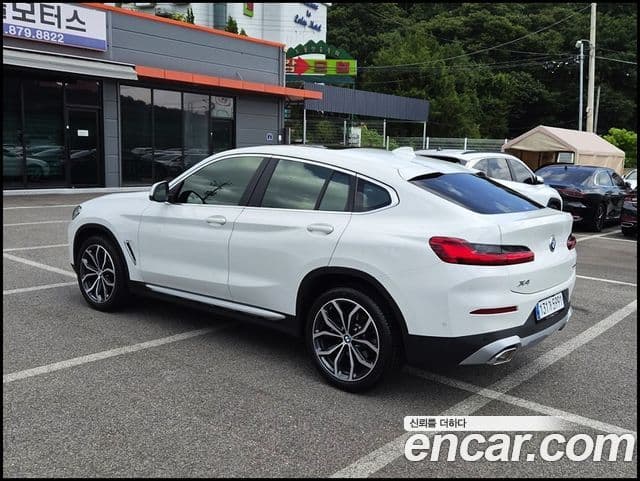 BMW X4 2025 — Şəkil 8/20