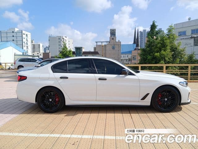 BMW 5 Series 2018 — Şəkil 5/20