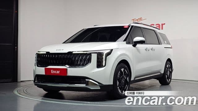 Kia Carnival 2025 — ფოტო 1/20