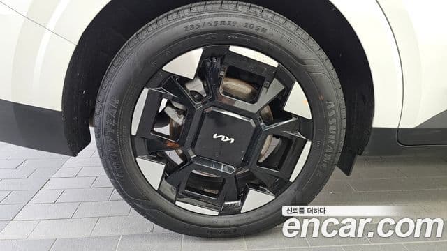 Kia Carnival 2025 — ფოტო 5/20
