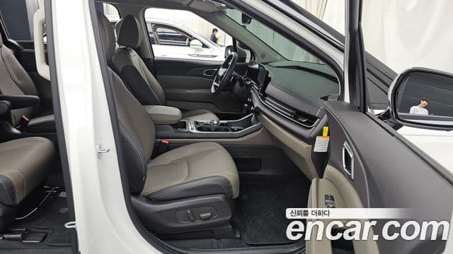 Kia Carnival 2025 — ფოტო 11/20