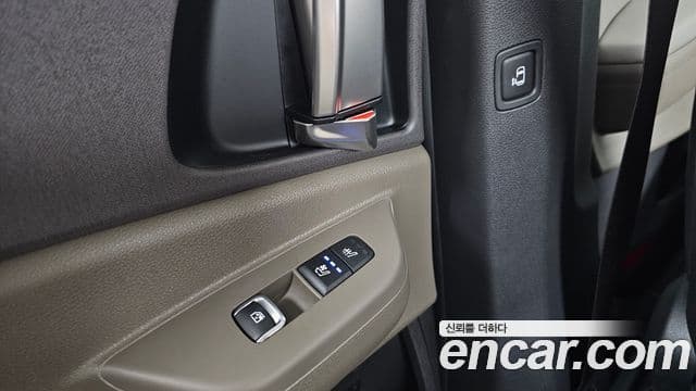 Kia Carnival 2025 — ფოტო 19/20