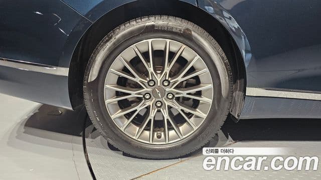 Genesis Electrified G80 2021 — ფოტო 5/20
