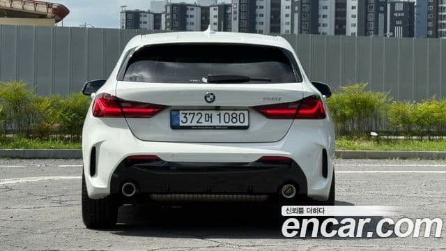 BMW 1 Series 2023 — ფოტო 3/20