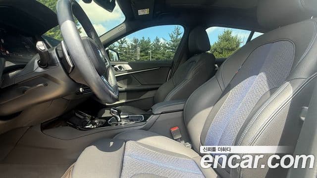 BMW 1 Series 2023 — ფოტო 9/20