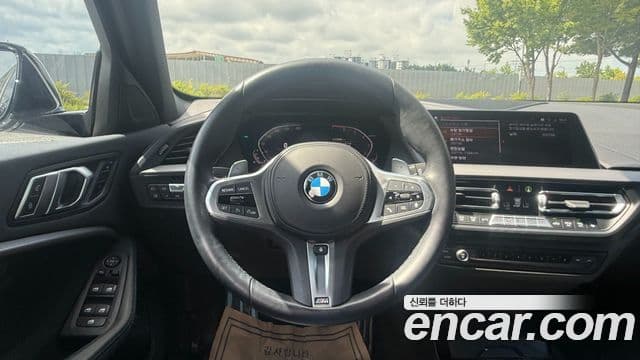 BMW 1 Series 2023 — ფოტო 12/20