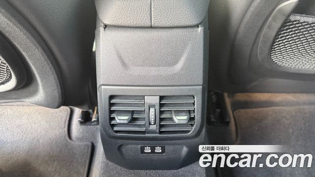 BMW 1 Series 2023 — ფოტო 13/20