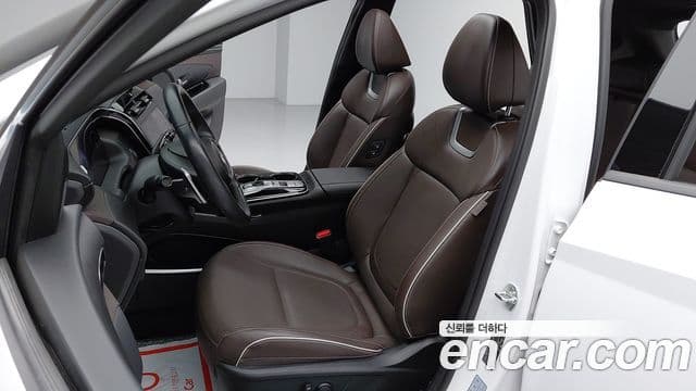 Hyundai The New Tucson 2021 — ფოტო 8/20