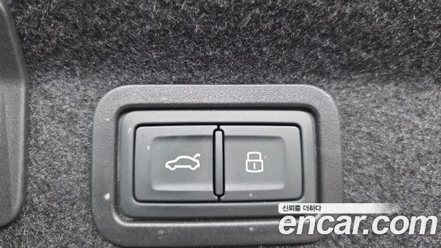 Audi A6 2022 — Photo 18/33