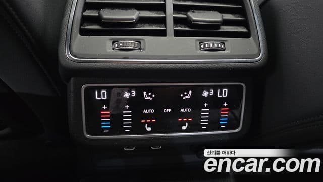 Audi A6 2022 — Photo 19/33