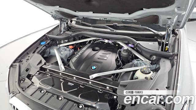 BMW X5 2026 — Photo 2/35