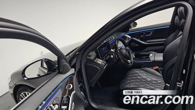 Mercedes-Benz S-Class 2022 — ფოტო 17/44