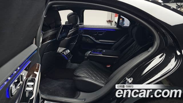 Mercedes-Benz S-Class 2022 — ფოტო 41/44
