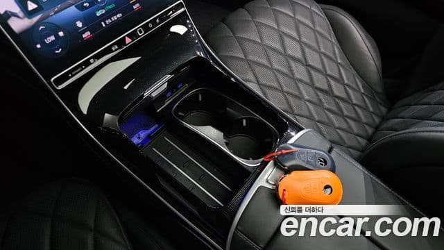 Mercedes-Benz S-Class 2022 — ფოტო 7/44