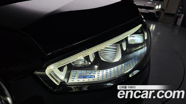 Mercedes-Benz S-Class 2022 — ფოტო 28/44
