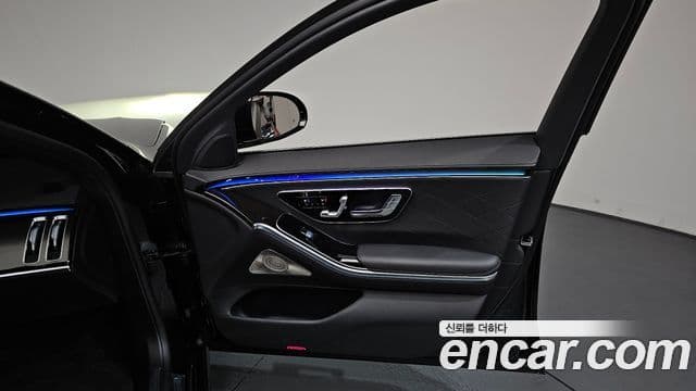 Mercedes-Benz S-Class 2022 — ფოტო 19/44
