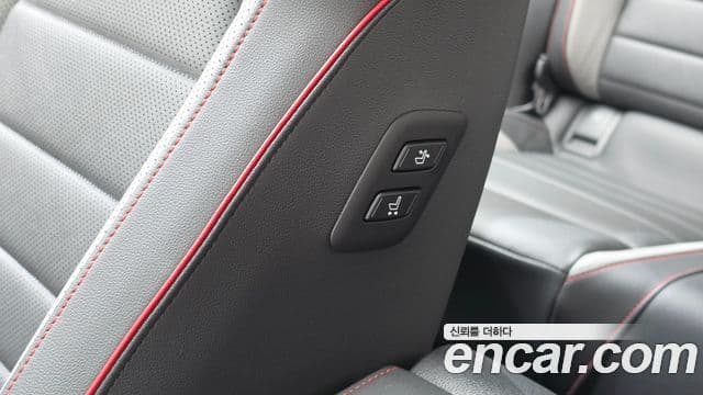 Volkswagen Golf 2022 — Photo 3/38