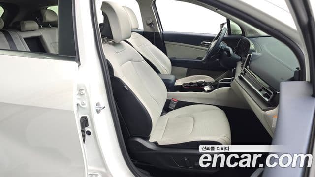 Kia Sportage 2022 — Şəkil 13/20