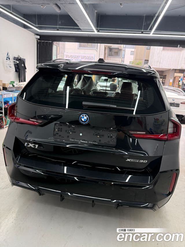BMW iX1 2026 — ფოტო 7/9