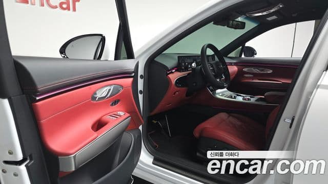 Genesis GV70 2026 — Şəkil 32/41