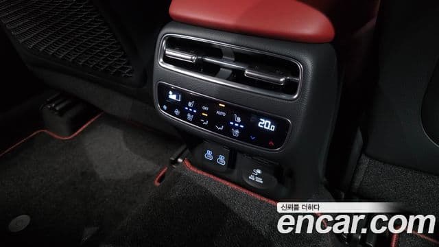 Genesis GV70 2026 — Şəkil 20/41