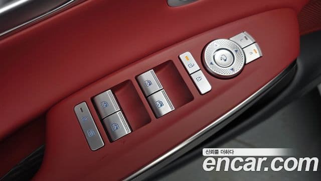 Genesis GV70 2026 — Şəkil 16/41