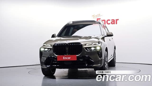 BMW X7 2025 — Şəkil 34/34