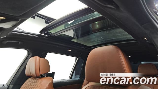 BMW X7 2025 — Şəkil 23/34