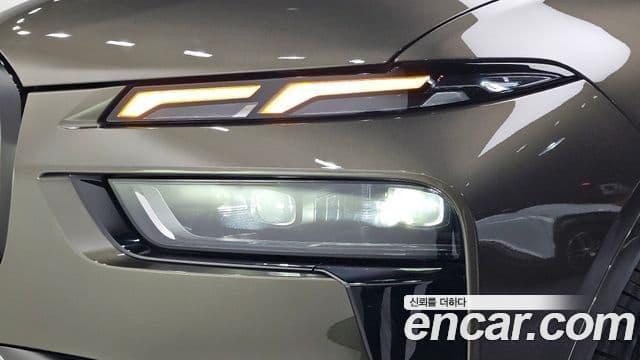 BMW X7 2025 — Şəkil 33/34