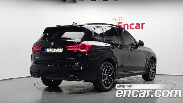 BMW X3 2023 — ფოტო 8/32