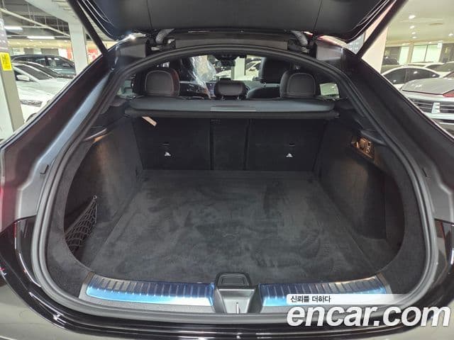 Mercedes-Benz GLE-Class 2023 — Photo 18/20