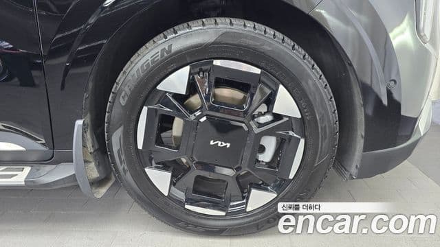Kia Carnival 2025 — Photo 25/32