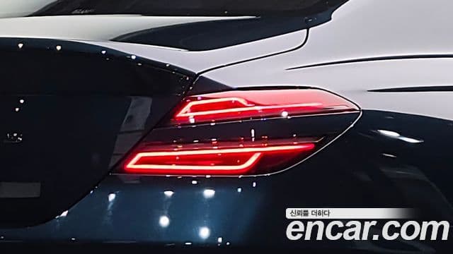 Genesis G70 2021 — Şəkil 12/32
