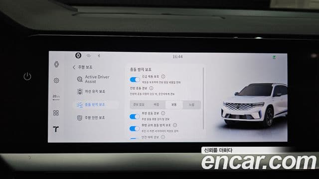 Renault Samsung Grand Koleos 2025 — Фото 17/20