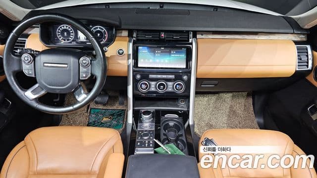Land Rover Discovery 5 2018 — ფოტო 12/20